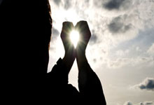 蓝鲸体育：自年以来，首次有后卫在温布利为英格兰任意球破门.